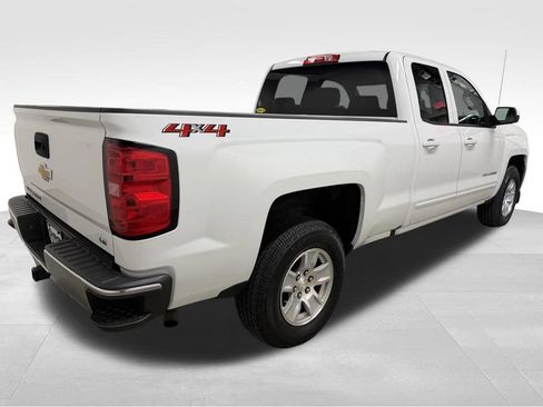 Used 2019 Chevrolet Silverado 1500 LT AWD/4WD image 8