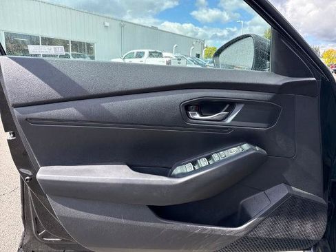 Used 2023 Honda Accord LX image 16