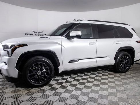 Used 2024 Toyota Sequoia Platinum image 6