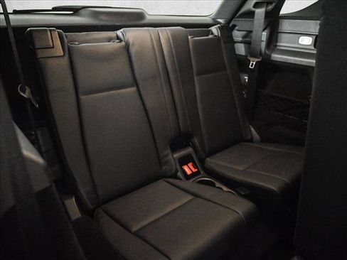 Used 2020 Mercedes-Benz GLE 350 4MATIC image 23