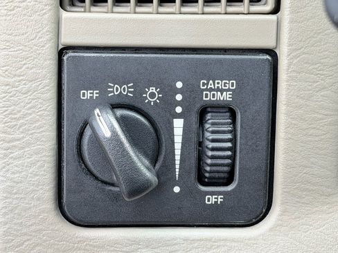 Used 2005 Dodge Ram 3500 Truck SLT w/ Trailer Tow Group image 11