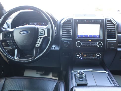 Used 2021 Ford Expedition Limited RWD image 13