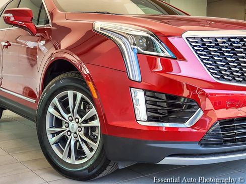 Certified 2023 Cadillac XT5 Premium Luxury AWD/4WD image 4