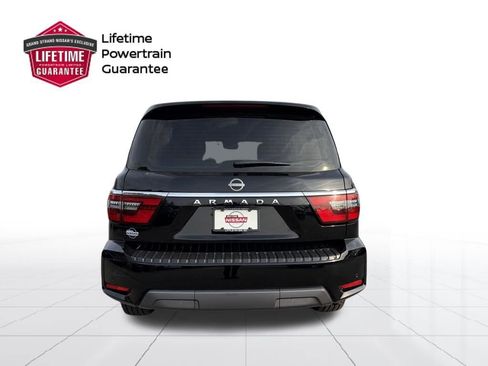 Used 2023 Nissan Armada S RWD image 4
