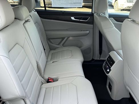 New 2026 Volkswagen Atlas SEL AWD/4WD image 15