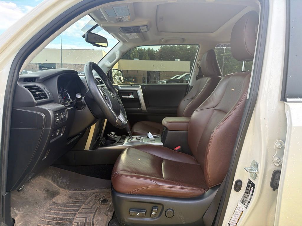 Used 2019 Toyota 4Runner Limited AWD/4WD image 15