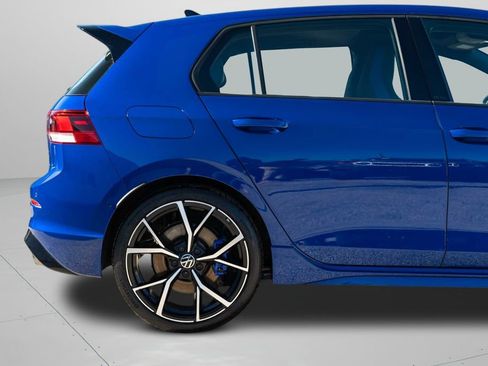 Used 2022 Volkswagen Golf R AWD/4WD image 9