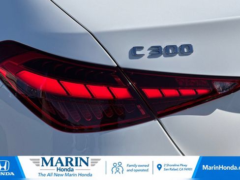 Used 2025 Mercedes-Benz C 300 Sedan image 32