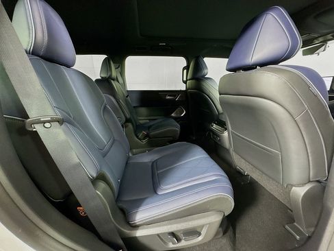 New 2026 INFINITI QX80 4WD w/ Sport Exterior Package image 34