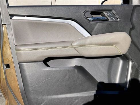 Used 2023 Chevrolet Colorado ZR2 w/ ZR2 Convenience Package III image 26