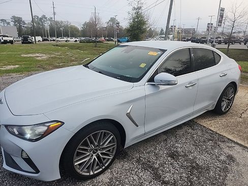 Used 2020 Genesis G70 2.0T image 11