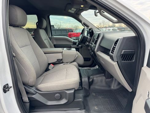 Used 2019 Ford F150 XLT w/ Trailer Tow Package image 18