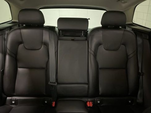 Used 2025 Volvo XC60 B5 Core image 74