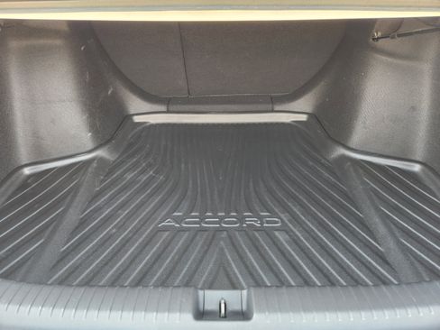 Certified 2023 Honda Accord EX image 31