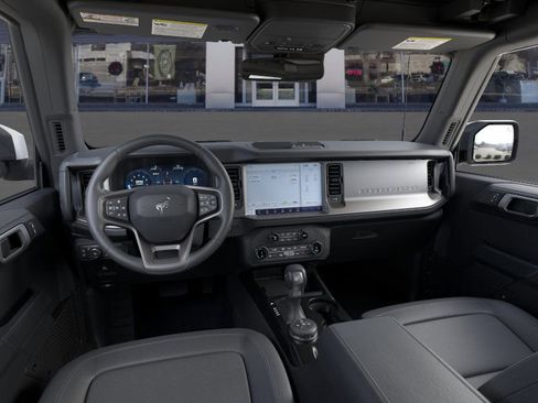 New 2026 Ford Bronco Outer Banks image 9