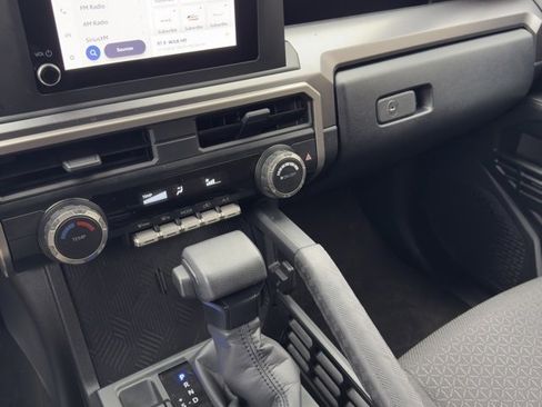 Used 2025 Toyota 4Runner SR5 image 21