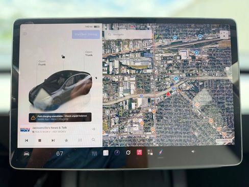 Used 2023 Tesla Model Y Performance AWD/4WD image 35