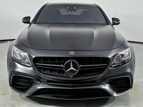 Used 2018 Mercedes-Benz E 63 AMG S image 4