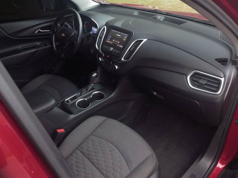 Used 2019 Chevrolet Equinox LT FWD image 19