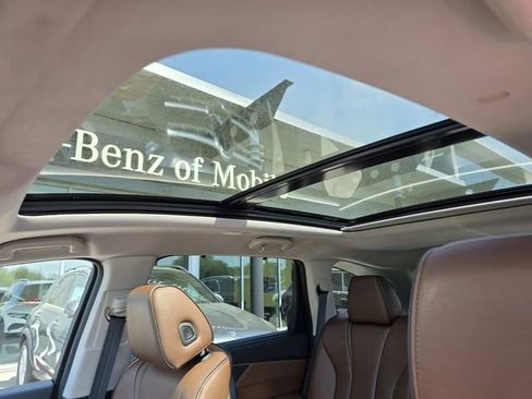 Used 2023 Acura MDX SH-AWD w/ Advance Package image 13