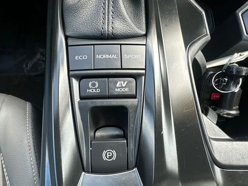 Certified 2025 Toyota Camry SE w/ Convenience Package FWD image 33