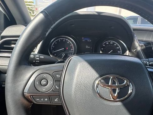 Used 2023 Toyota Camry SE w/ Convenience Package FWD image 14