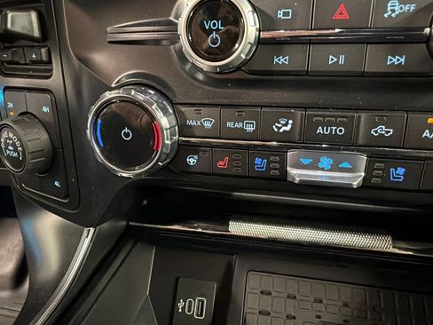 Certified 2025 Ford F150 Raptor AWD/4WD image 14