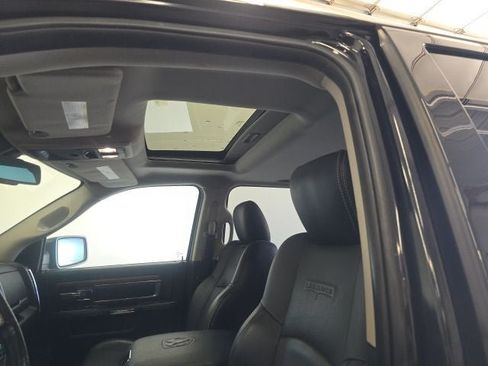 Used 2016 RAM 1500 Laramie w/ Convenience Group AWD/4WD image 35