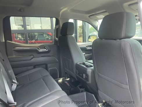 Used 2024 Chevrolet Silverado 1500 RST w/ Convenience Package II AWD/4WD image 21