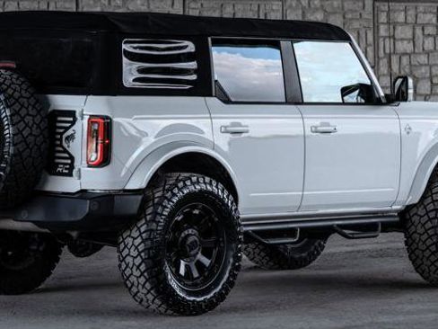 Used 2021 Ford Bronco Outer Banks image 7