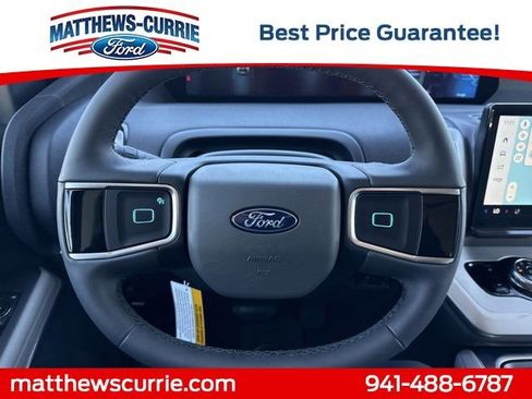 New 2026 Ford Expedition Active image 18