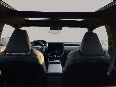 Used 2023 Toyota bZ4X FWD image 12