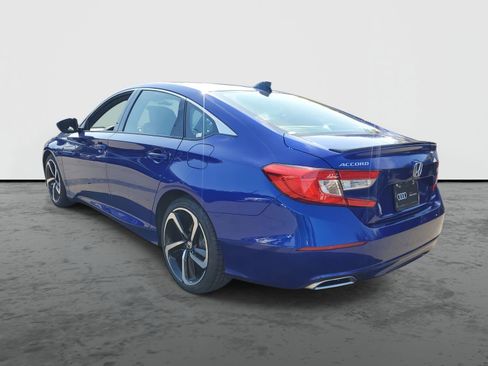 Used 2022 Honda Accord Sport image 3