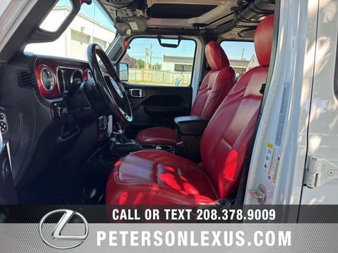 Used 2018 Jeep Wrangler Unlimited Rubicon AWD/4WD image 20
