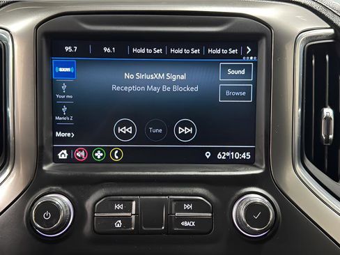 Used 2022 Chevrolet Silverado 1500 RST AWD/4WD image 18