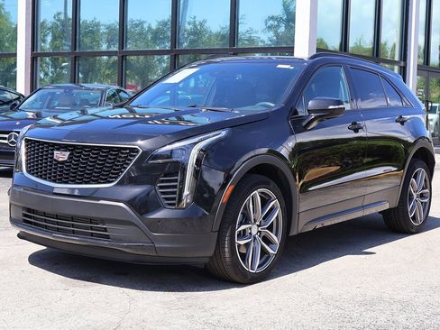 Used 2023 Cadillac XT4 Sport image 7