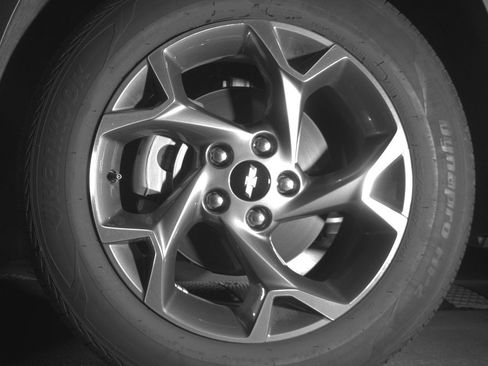 Used 2025 Chevrolet Trax LT w/ LT Convenience Package image 12