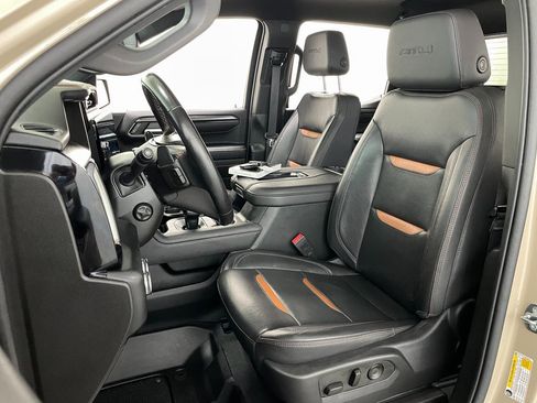 Certified 2022 GMC Sierra 1500 AT4 w/ AT4 Premium Package image 30