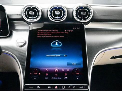 New 2026 Mercedes-Benz CLE 300 4MATIC Coupe image 11