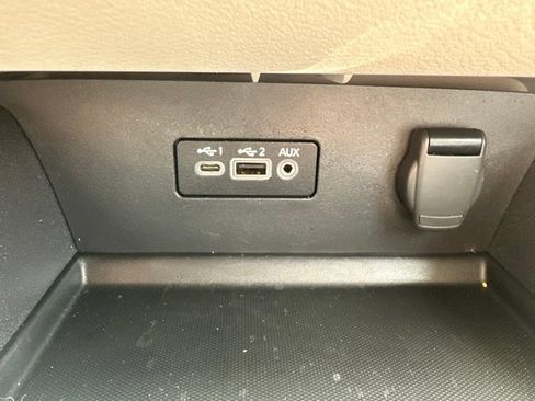 Certified 2025 Nissan Altima 2.5 SV FWD image 23