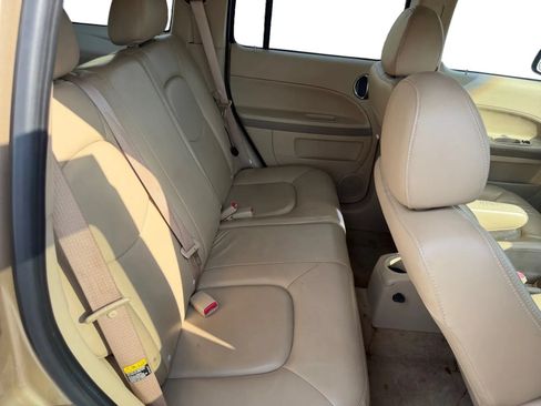 Used 2006 Chevrolet HHR LT w/ Preferred Equipment Group FWD image 17