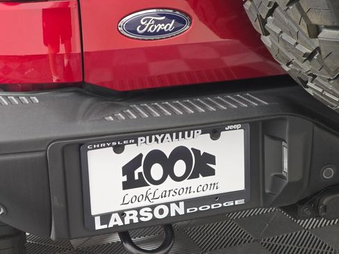 Used 2025 Ford Bronco Heritage Edition AWD/4WD image 14