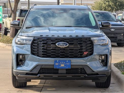 New 2026 Ford Explorer ST w/ Sun And Sound Package image 7
