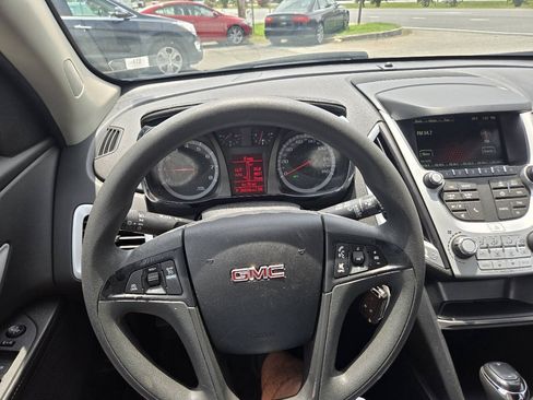 Used 2017 GMC Terrain SLE FWD image 38
