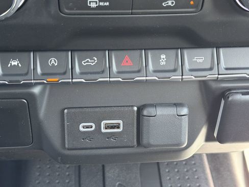 New 2026 Chevrolet Silverado 1500 Custom image 7