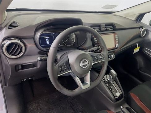 New 2025 Nissan Versa SR w/ Trunk Package image 7