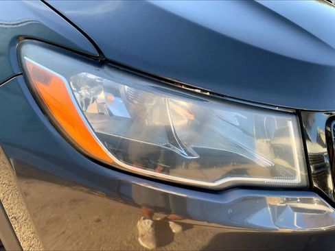 Used 2018 Jeep Compass Altitude image 24