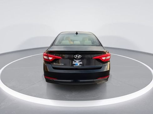 Used 2017 Hyundai Sonata SE w/ Cargo Package image 8