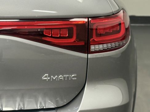 Certified 2023 Mercedes-Benz EQB 300 4MATIC image 14