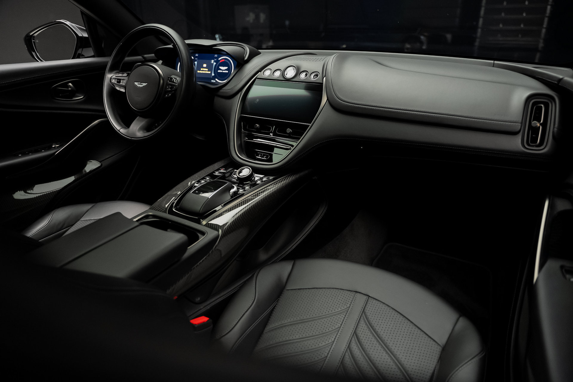 Used 2024 Aston Martin DBX 707 AWD/4WD image 61